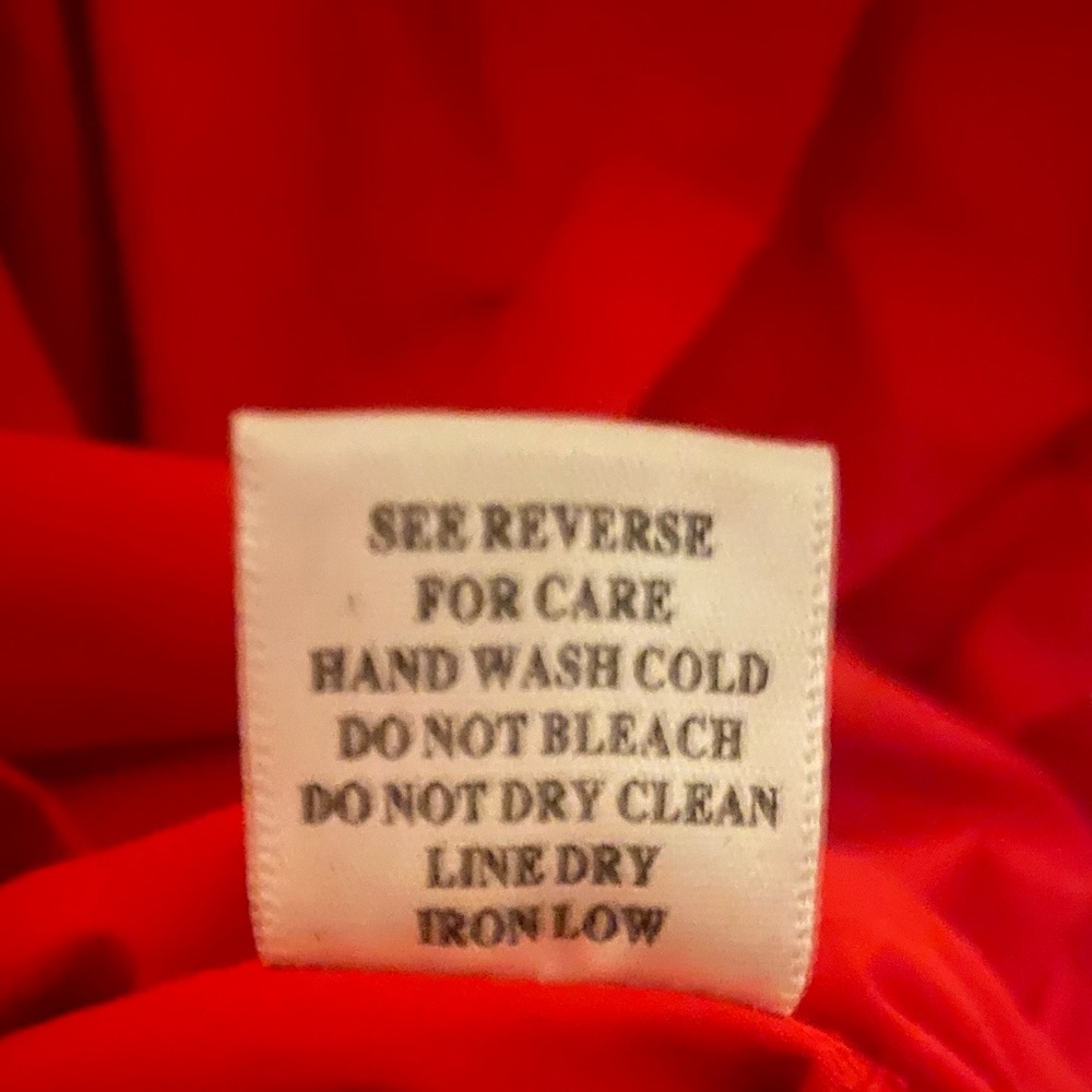 Forever 21, Off the Shoulder Red Top, Large, ballon sleeves - Picture 5 of 5